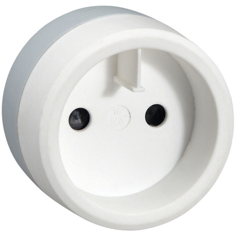 Adaptateur 2P 16A 230V pour fiche standard français sur prise standard américain