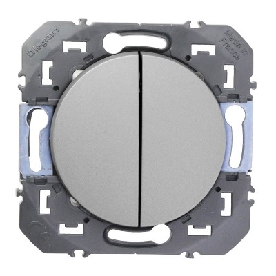 LEGRAND Double interrupteur ou va-et-vient dooxie 10AX 250V~ finition alu - 600102