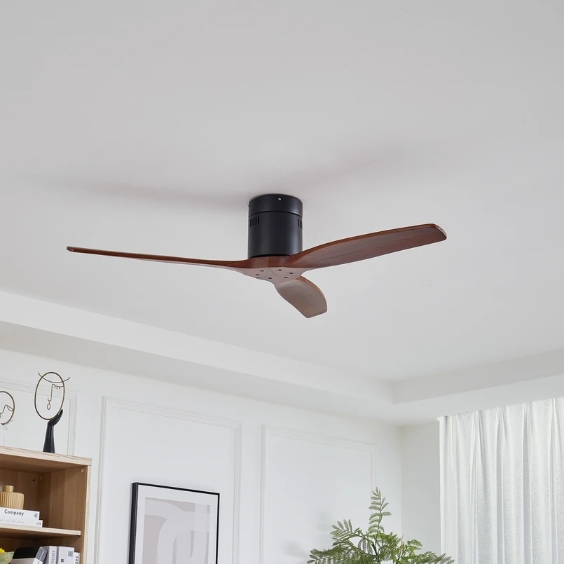 Ventilateur de plafond Lucande Vindur, noir, bois, courant continu, silencieux