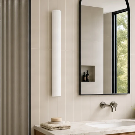 Applique pour salle de bain LED Lucande « Victoire », 70 cm, blanc/chrome, CCT 2